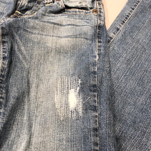 Guess Jeans - Picture 2 of 8